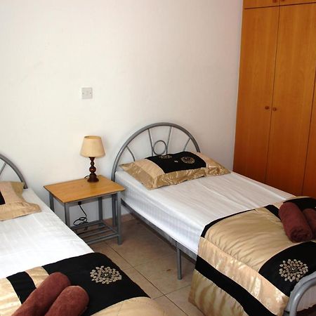 Chloraka Park D101 Apartman Paphos Kültér fotó